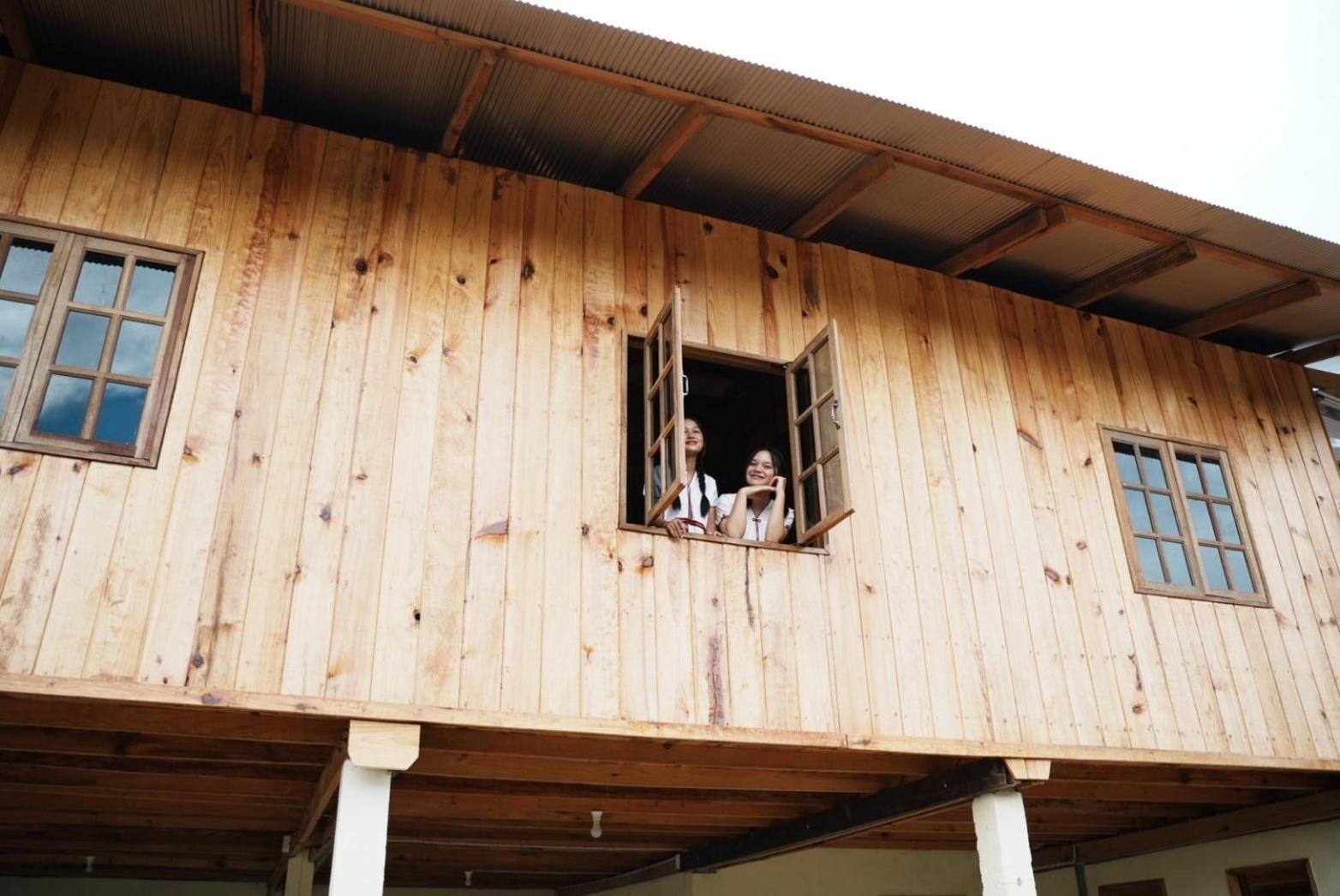 Por Joi ,Por Dee House Hostel Chiang Mai Buitenkant foto